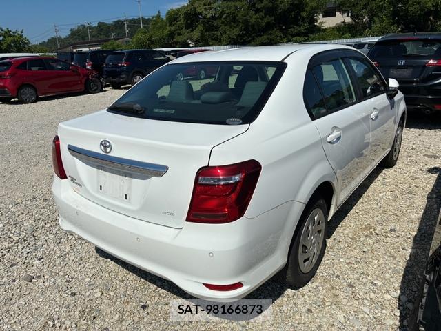 Toyota COROLLA AXIO 2019-03 7958670-2