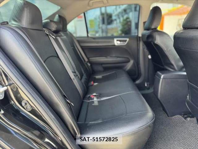 Toyota COROLLA AXIO 2016-12 8034898-18
