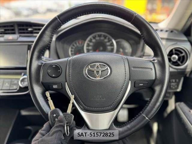 Toyota COROLLA AXIO 2016-12 8034898-6