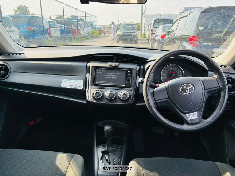 Toyota COROLLA AXIO 2019-04 7933416-12