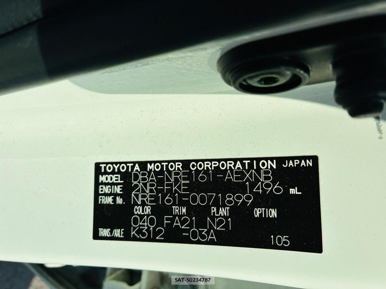 Toyota COROLLA AXIO 2019-04 7933416-38