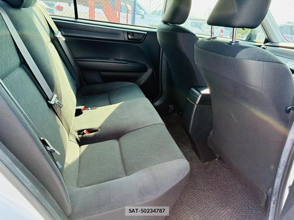 Toyota COROLLA AXIO 2019-04 7933416-8