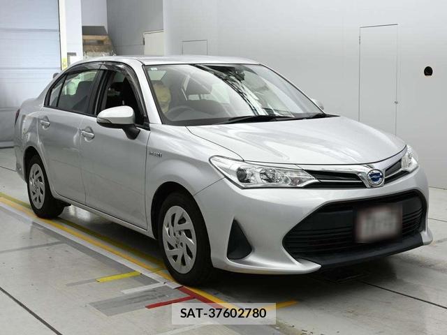 Toyota COROLLA AXIO 2019-06 8044939-6