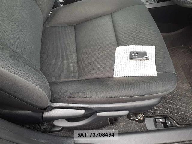 Toyota COROLLA AXIO 2020-04 8044940-9