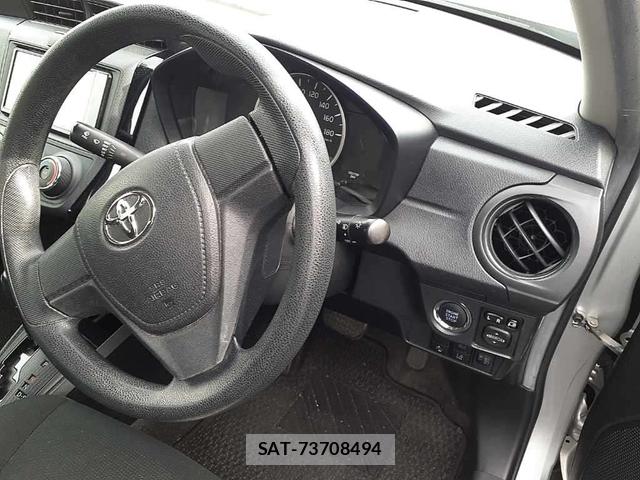 Toyota COROLLA AXIO 2020-04 8044940-10