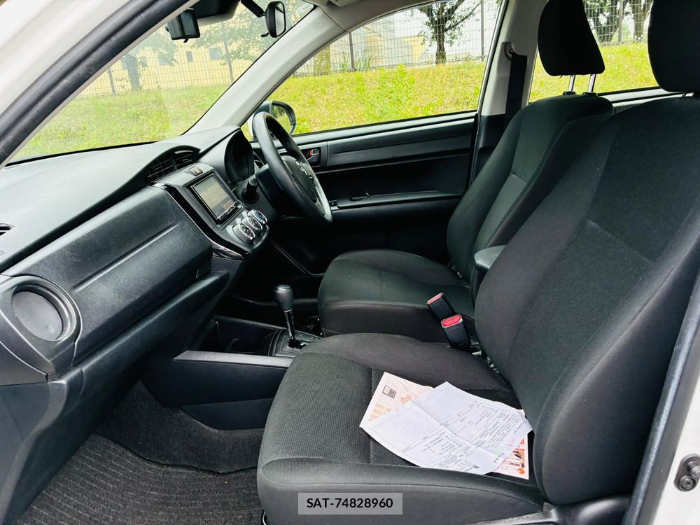 Toyota COROLLA AXIO 2020-06 7666336-10