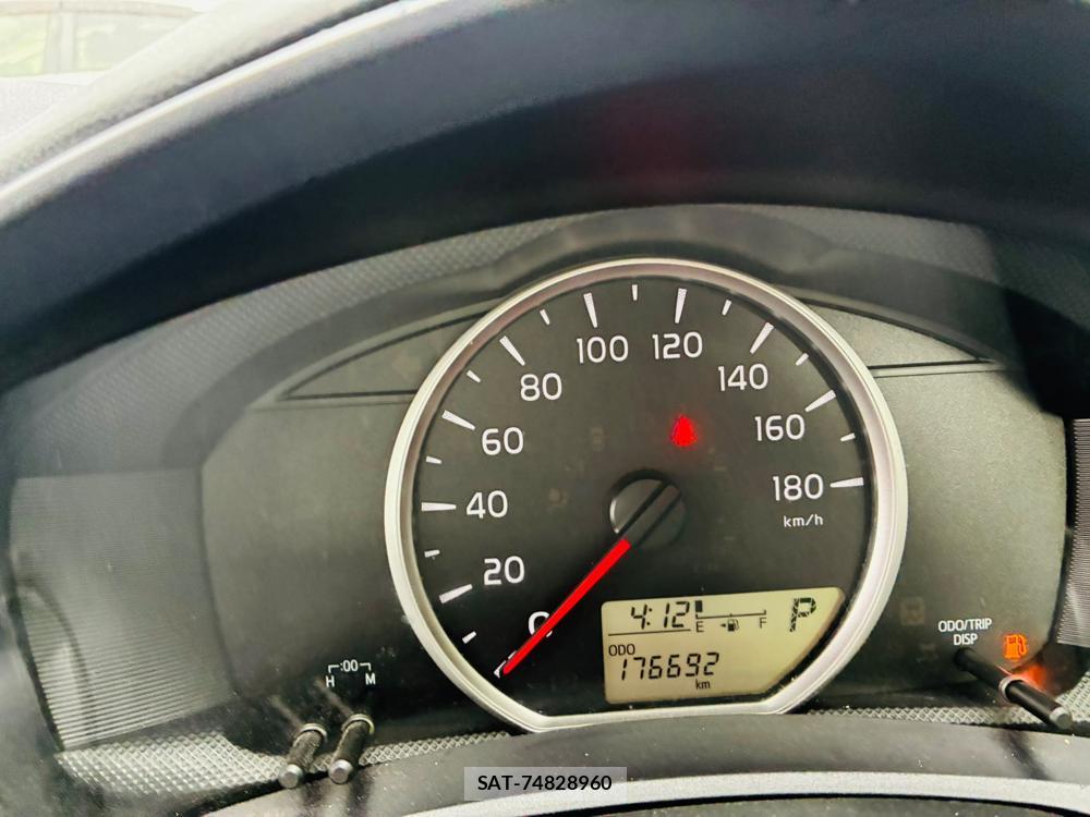 Toyota COROLLA AXIO 2020-06 7666336-15