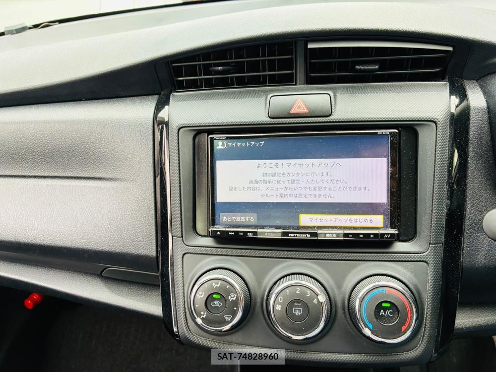 Toyota COROLLA AXIO 2020-06 7666336-18
