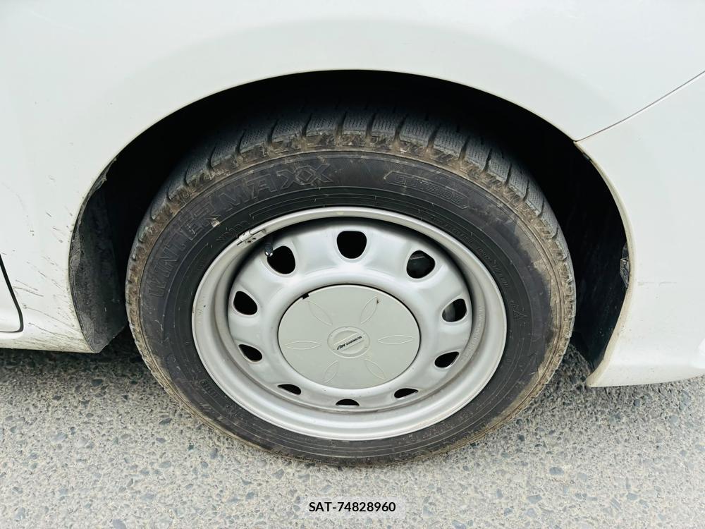 Toyota COROLLA AXIO 2020-06 7666336-26
