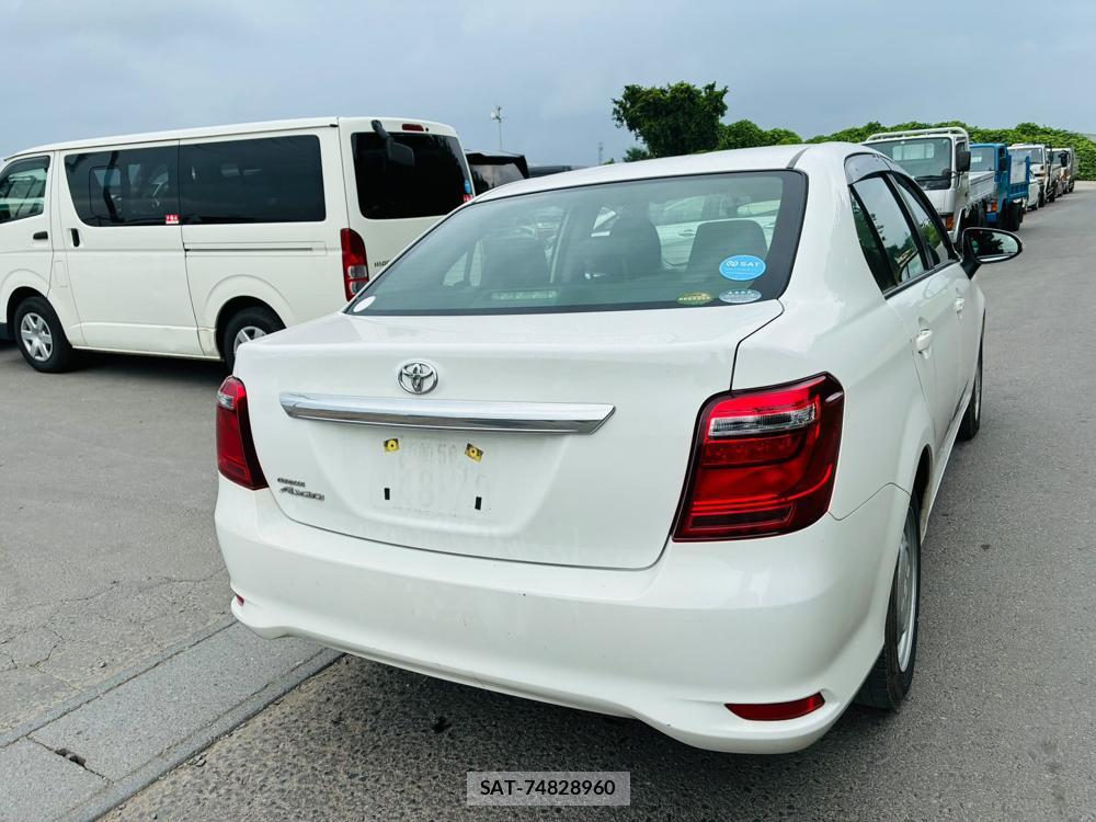 Toyota COROLLA AXIO 2020-06 7666336-4