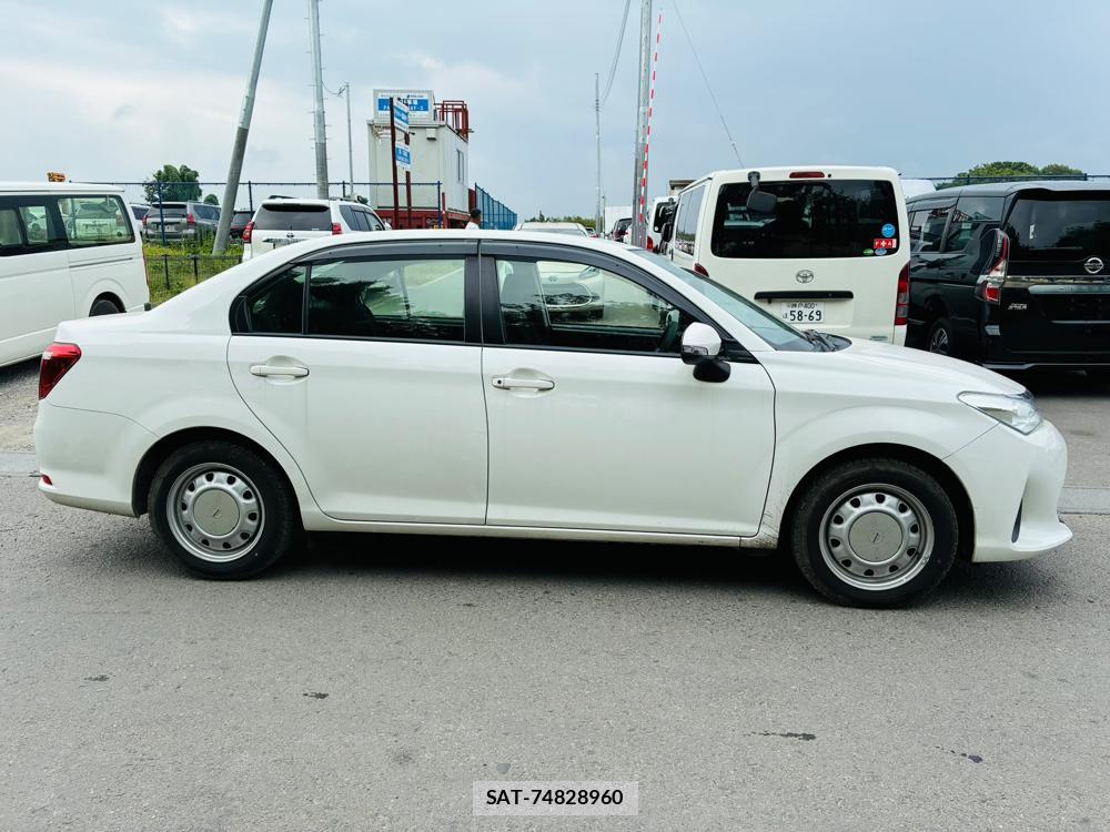 Toyota COROLLA AXIO 2020-06 7666336-5