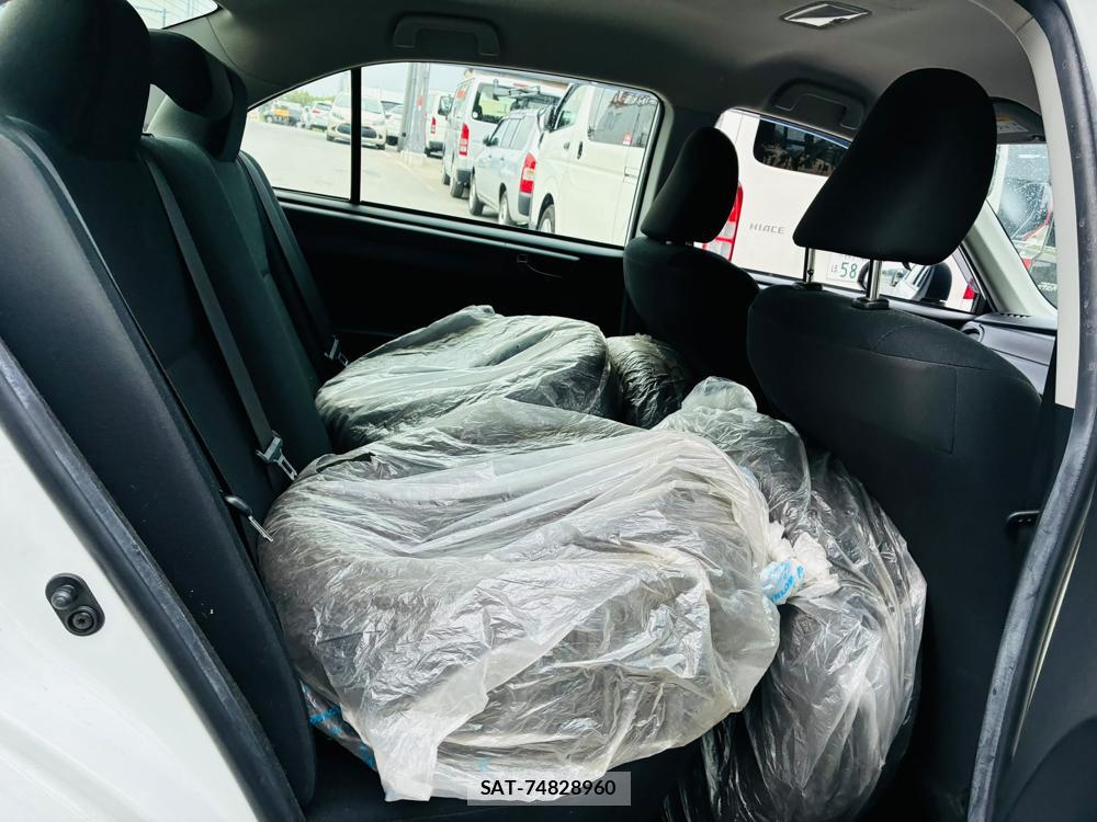 Toyota COROLLA AXIO 2020-06 7666336-8