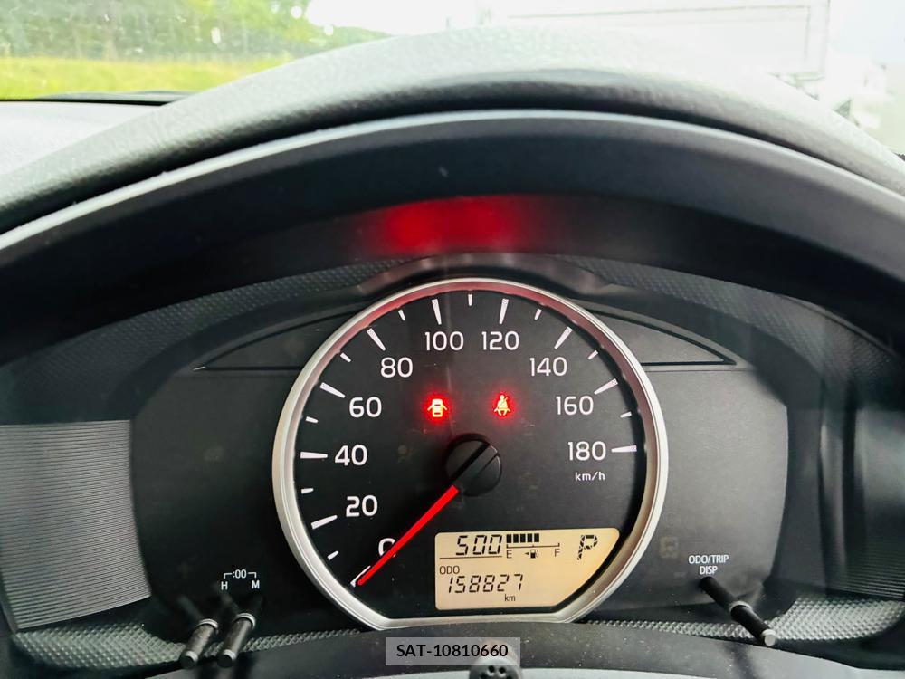 Toyota COROLLA AXIO 2020-07 7933407-15