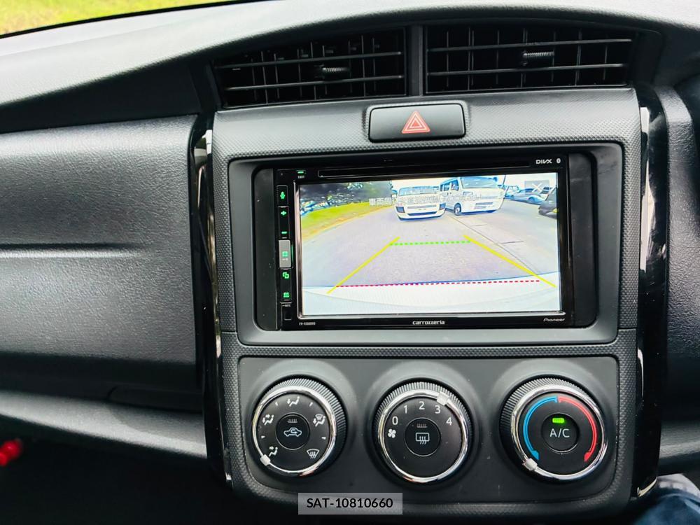 Toyota COROLLA AXIO 2020-07 7933407-18