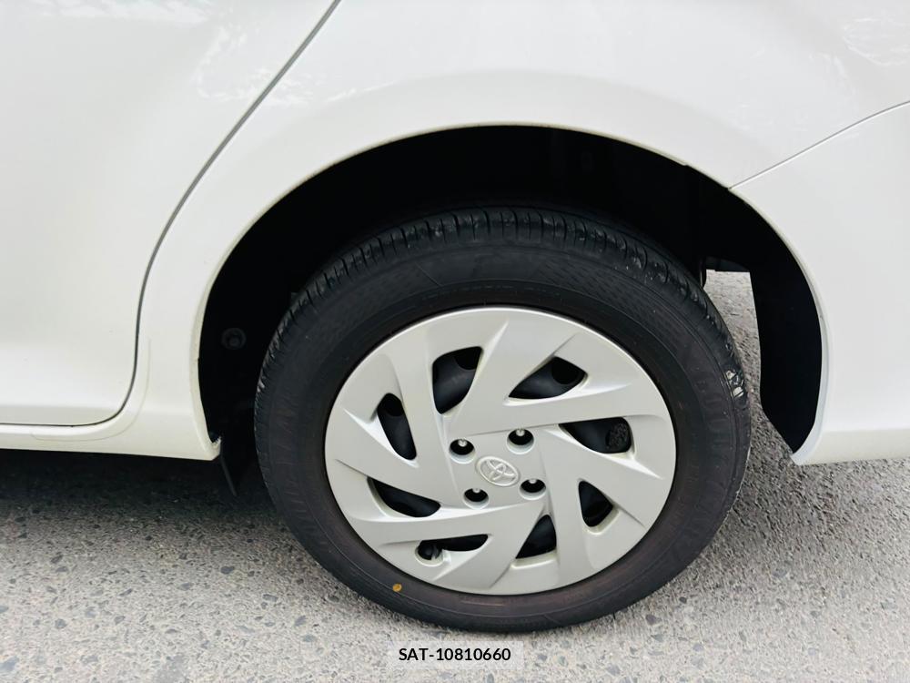 Toyota COROLLA AXIO 2020-07 7933407-29
