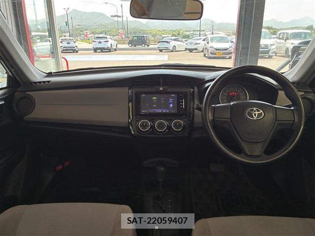 Toyota COROLLA AXIO 2013-08 8073277-1