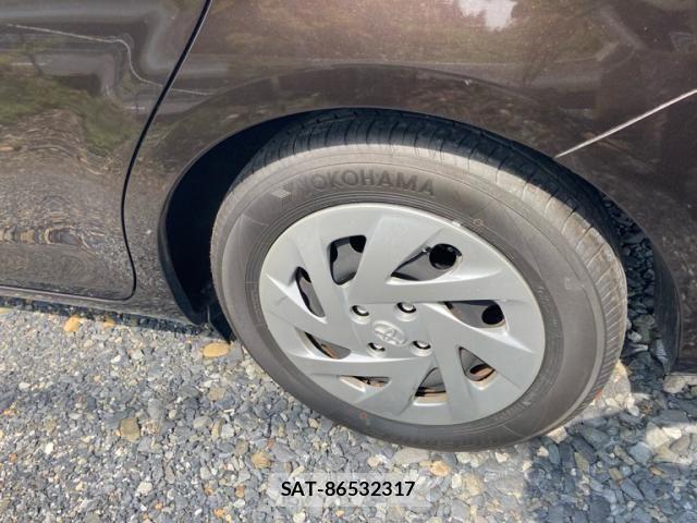 Toyota COROLLA AXIO 2017-11 8098533-9