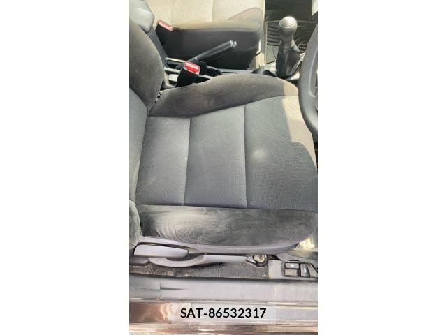 Toyota COROLLA AXIO 2017-11 8098533-16