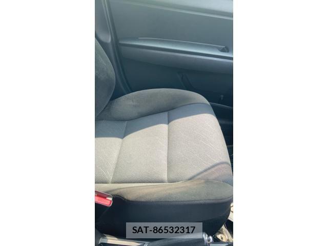 Toyota COROLLA AXIO 2017-11 8098533-17