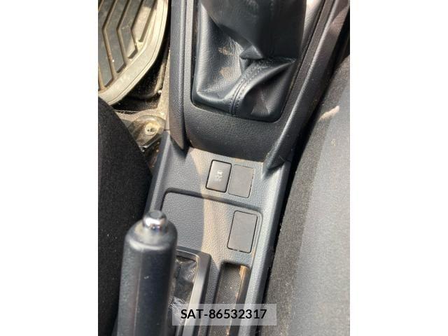Toyota COROLLA AXIO 2017-11 8098533-23