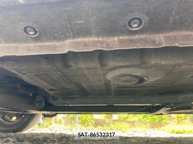 Toyota COROLLA AXIO 2017-11 8098533-27