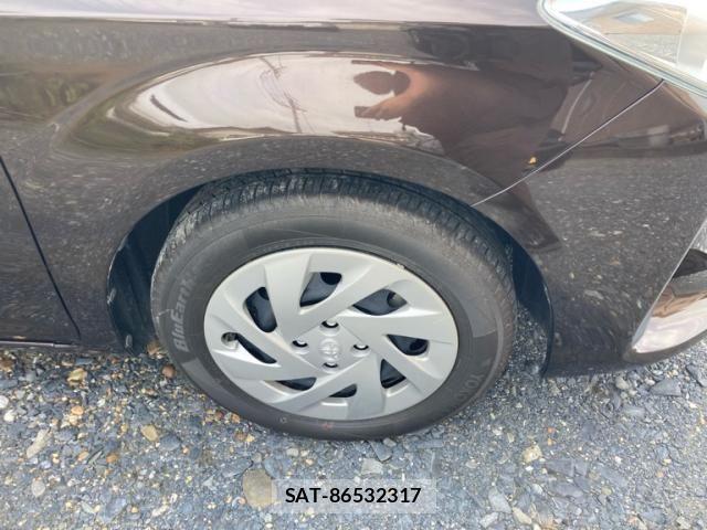 Toyota COROLLA AXIO 2017-11 8098533-6