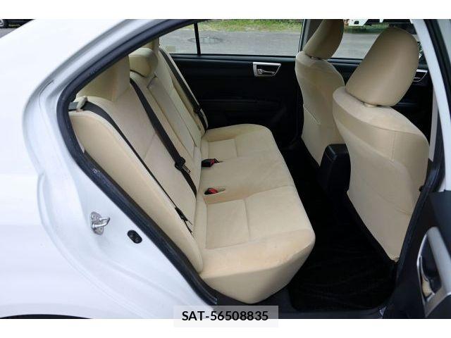 Toyota COROLLA AXIO 2015-05 8098541-13