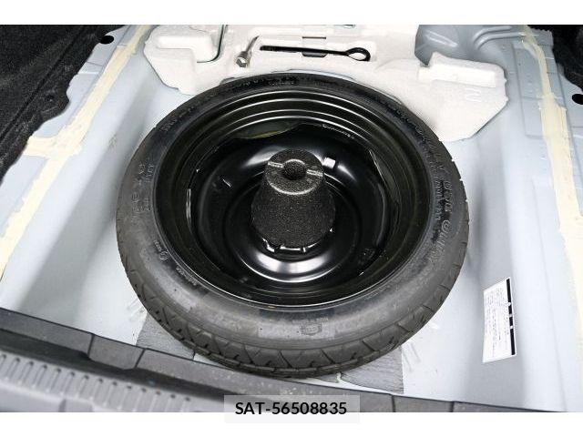 Toyota COROLLA AXIO 2015-05 8098541-17