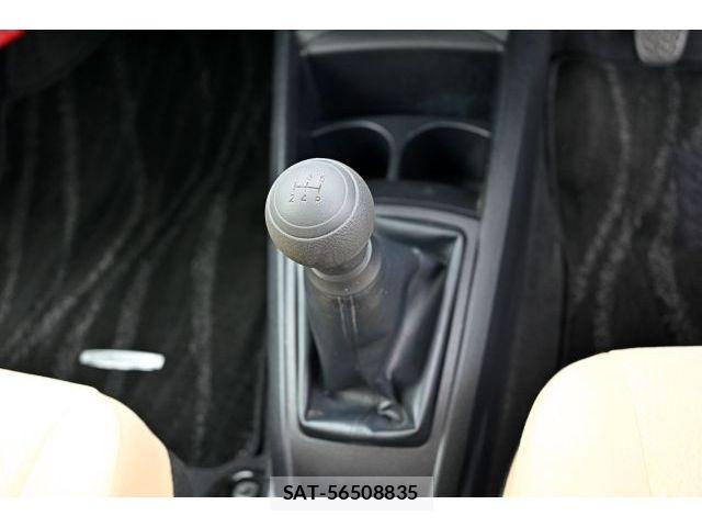 Toyota COROLLA AXIO 2015-05 8098541-19