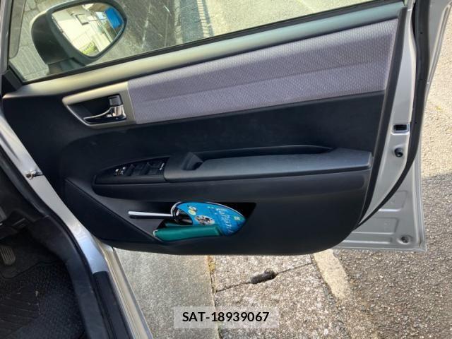 Toyota COROLLA AXIO 2015-01 8098535-14