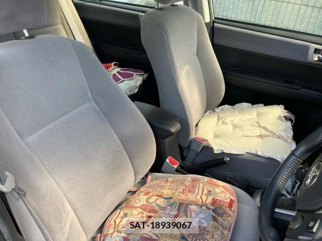 Toyota COROLLA AXIO 2015-01 8098535-15