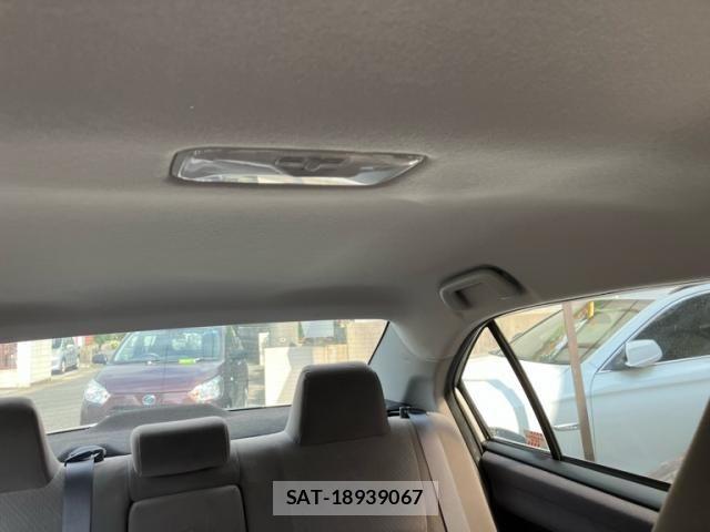 Toyota COROLLA AXIO 2015-01 8098535-23