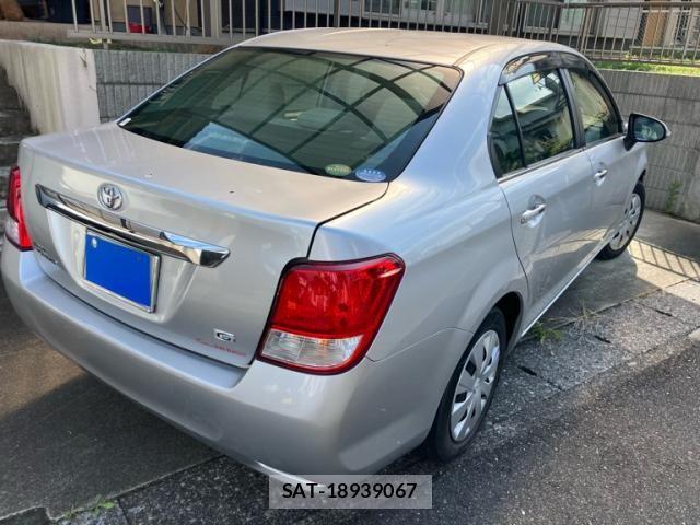Toyota COROLLA AXIO 2015-01 8098535-2