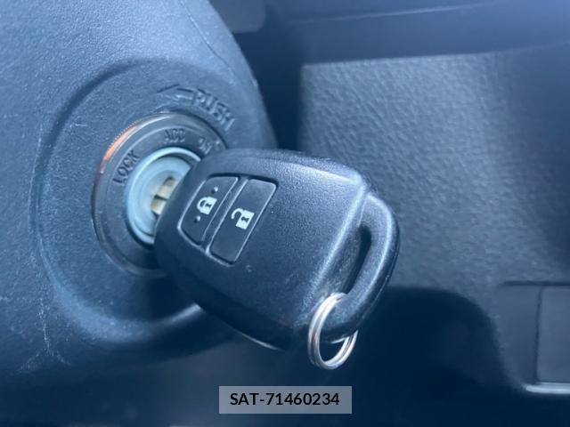 Toyota COROLLA AXIO 2018-03 8098540-15