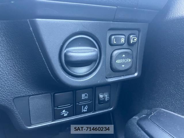 Toyota COROLLA AXIO 2018-03 8098540-20