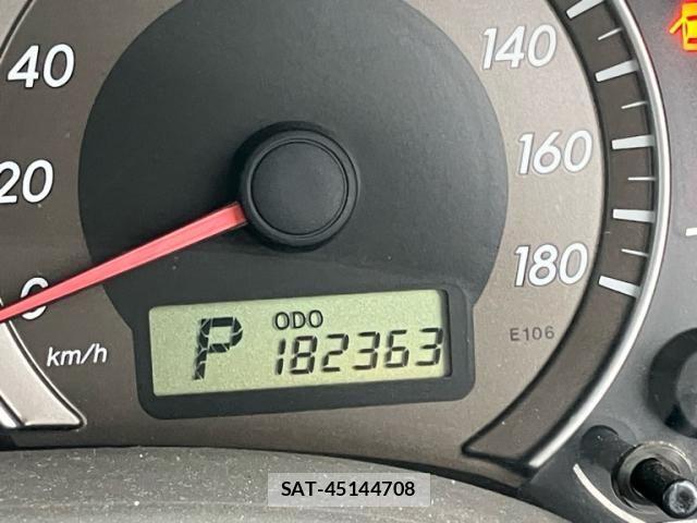 Toyota COROLLA AXIO 2010-02 8098543-17