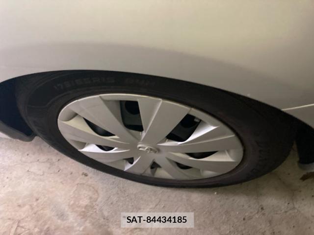Toyota COROLLA AXIO 2015-03 8098542-11