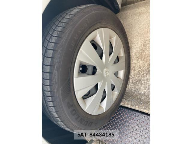 Toyota COROLLA AXIO 2015-03 8098542-13