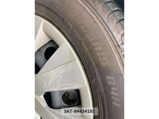Toyota COROLLA AXIO 2015-03 8098542-14