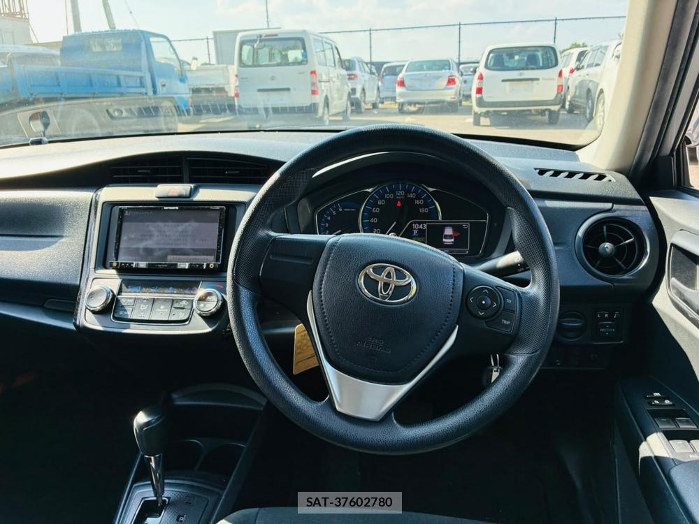 Toyota COROLLA AXIO 2019-06 8044939-13