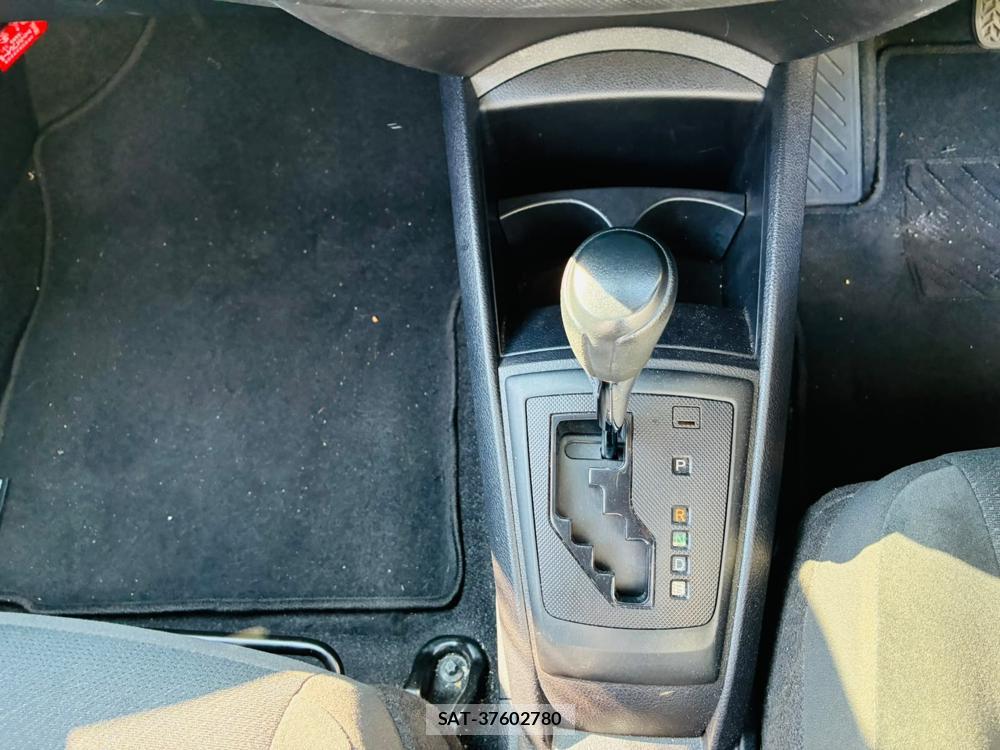 Toyota COROLLA AXIO 2019-06 8044939-19