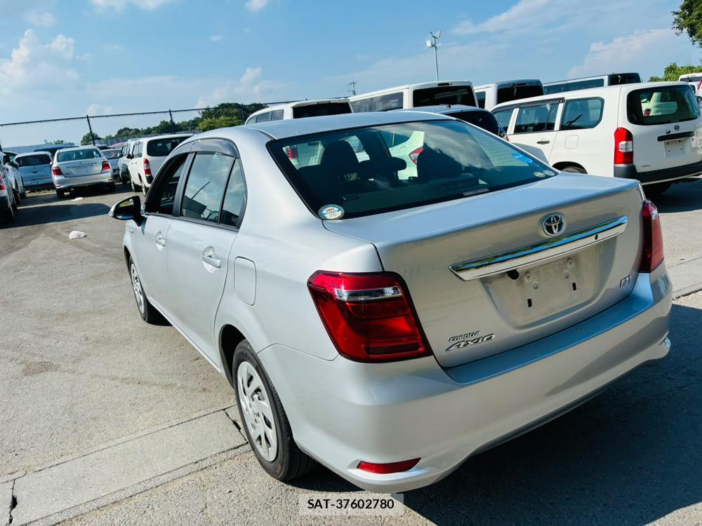 Toyota COROLLA AXIO 2019-06 8044939-2