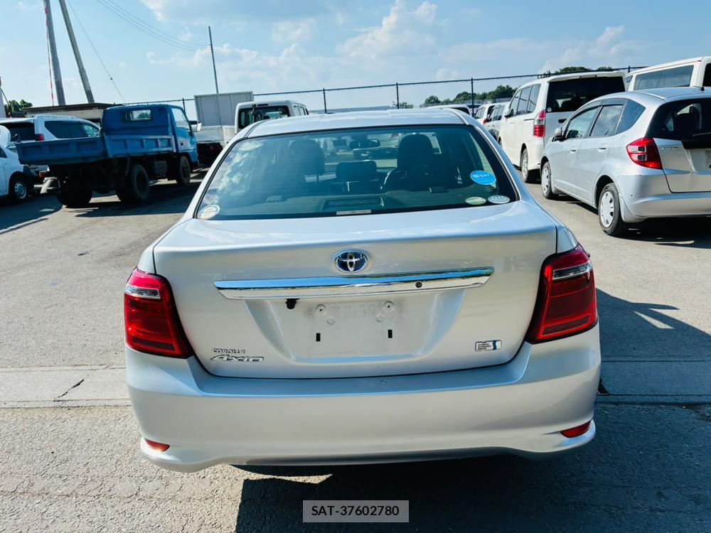 Toyota COROLLA AXIO 2019-06 8044939-3