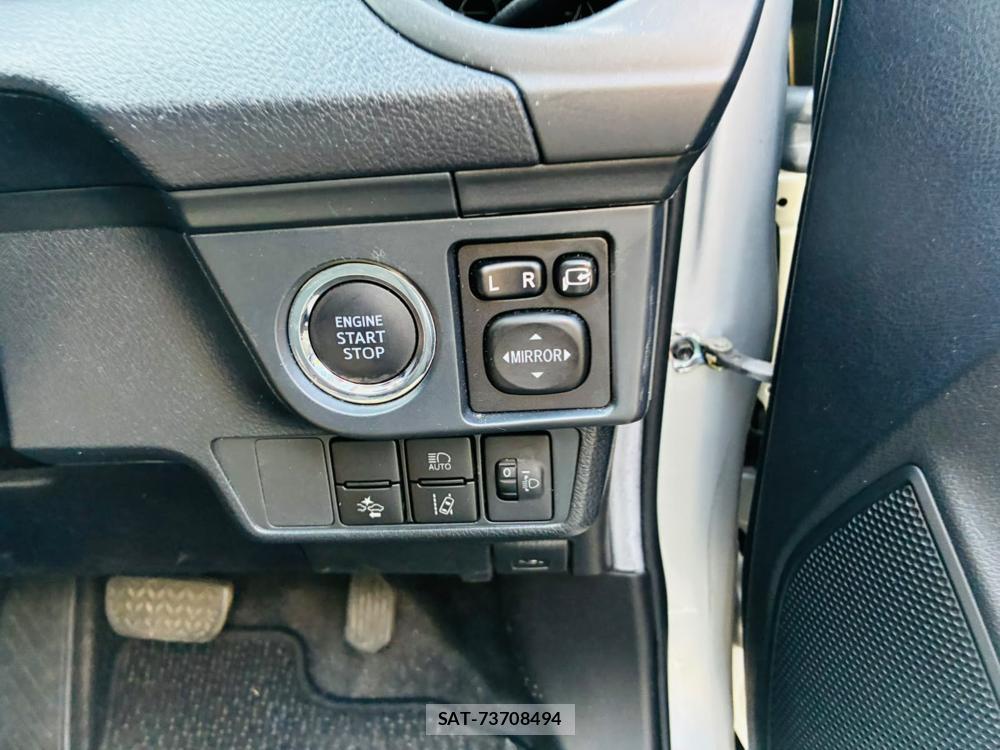 Toyota COROLLA AXIO 2020-04 8044940-16
