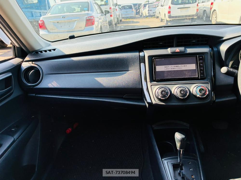 Toyota COROLLA AXIO 2020-04 8044940-17