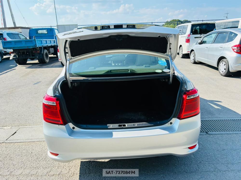 Toyota COROLLA AXIO 2020-04 8044940-25