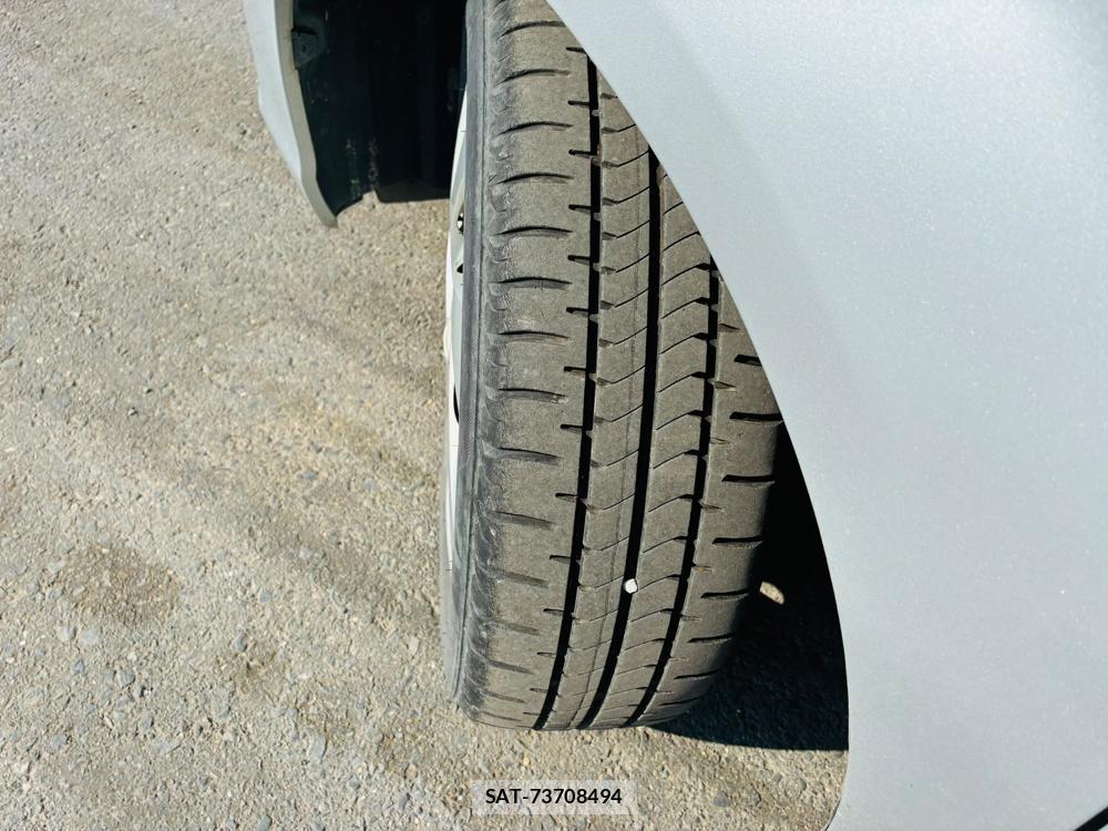 Toyota COROLLA AXIO 2020-04 8044940-30