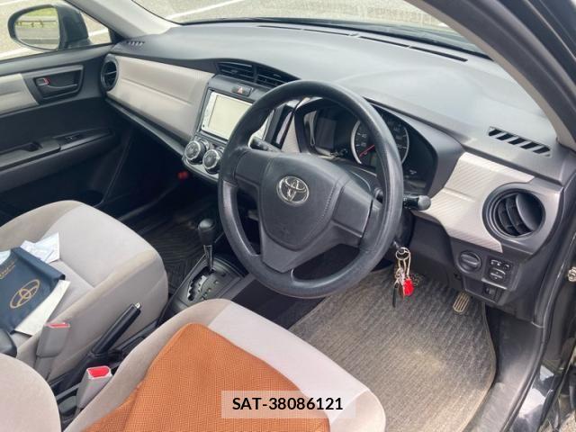 Toyota COROLLA AXIO 2013-09 8129431-10