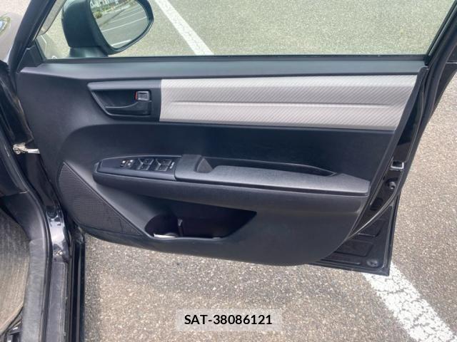 Toyota COROLLA AXIO 2013-09 8129431-11