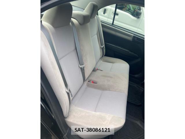 Toyota COROLLA AXIO 2013-09 8129431-14